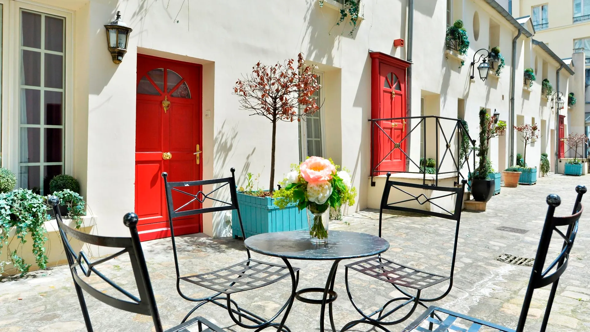 Hotel Renoir Montparnasse